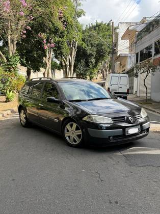 RENAULT MEGANE 2.0 DYNAMIQUE GRAND TOUR 16V GASOLINA 4P MANUAL